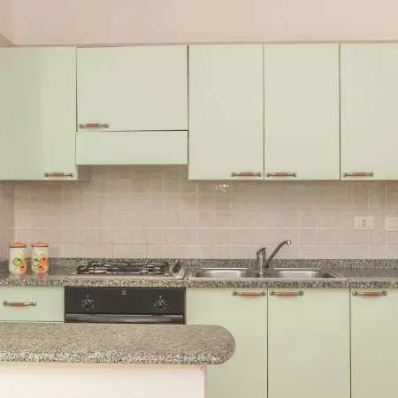 Διαμέρισμα Stella Con Piscina Comune - Rei100 By Interhome *