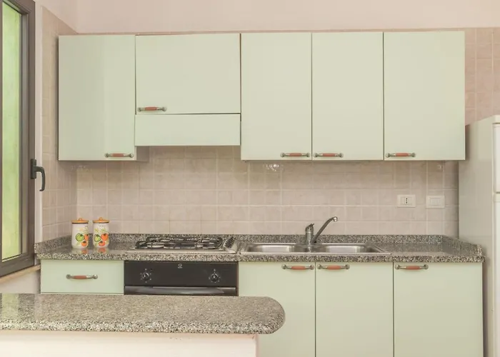 Apartman Stella Con Piscina Comune - Rei100 By Interhome *